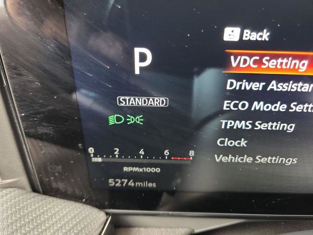 Certified 2025 Nissan Kicks SR FWD image 27