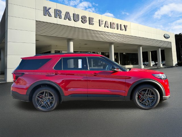 New 2026 Ford Explorer ST w/ Sun And Sound Package AWD/4WD image 9