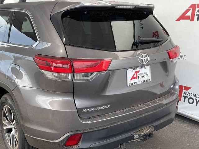 Certified 2019 Toyota Highlander Plus FWD image 12