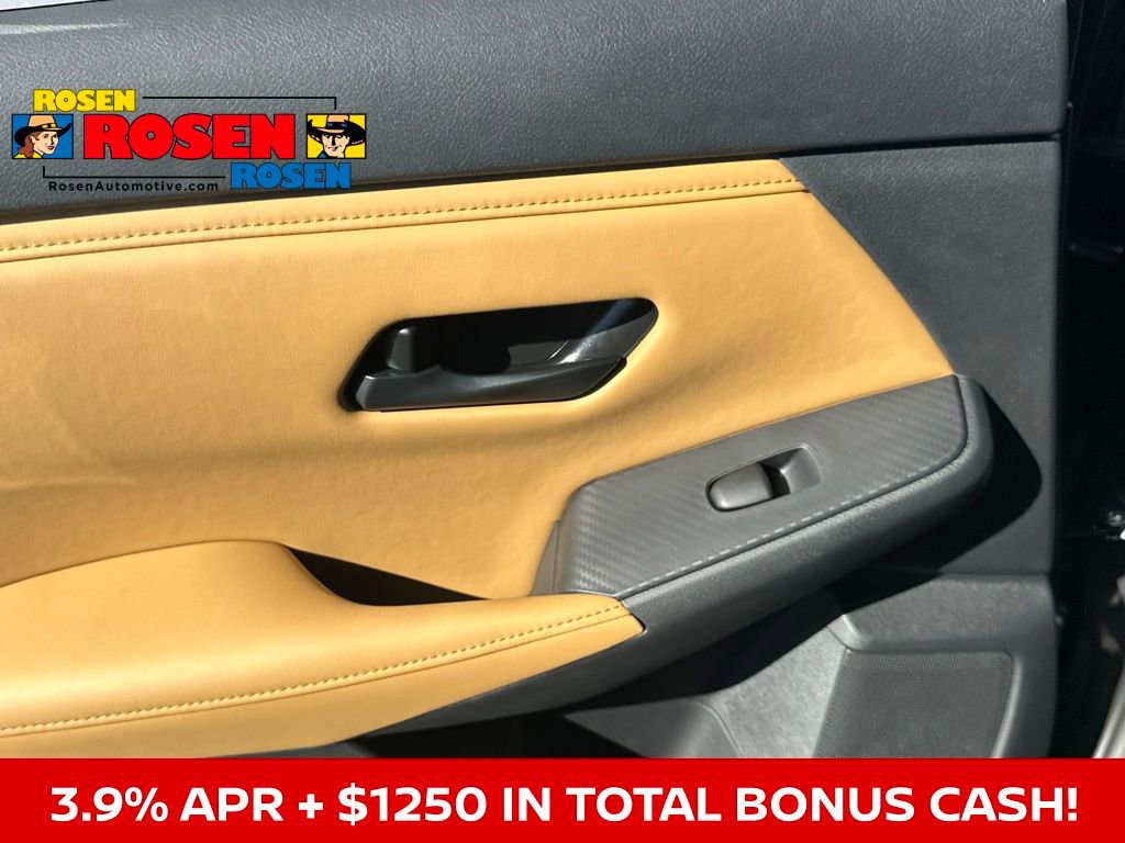 New 2025 Nissan Sentra SV w/ SV Premium Package image 15