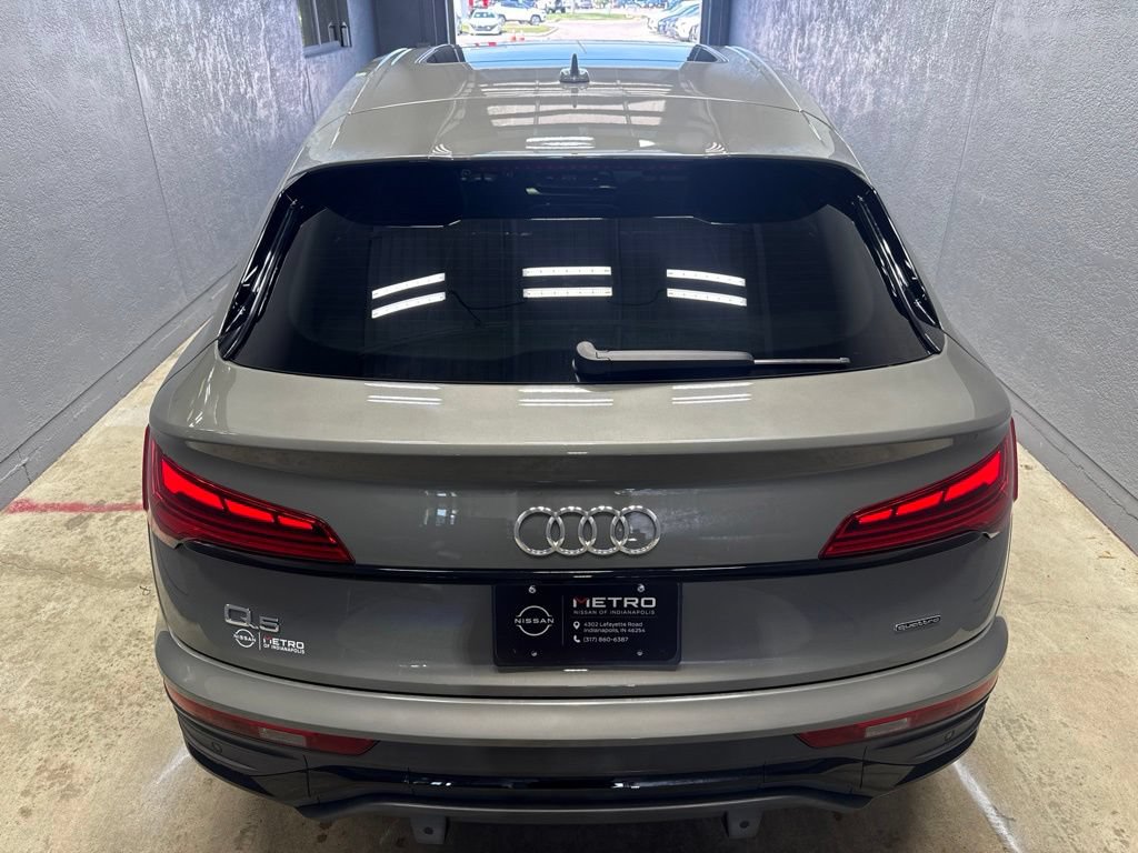 Used 2023 Audi Q5 2.0T Premium Plus w/ Premium Plus Package AWD/4WD image 9