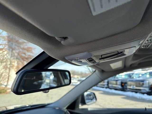 Used 2017 BMW 320i xDrive Sedan image 38