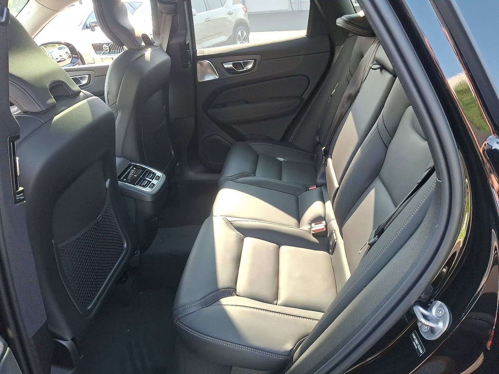 New 2026 Volvo XC60 B5 Ultra w/ Protection Package Premier image 10