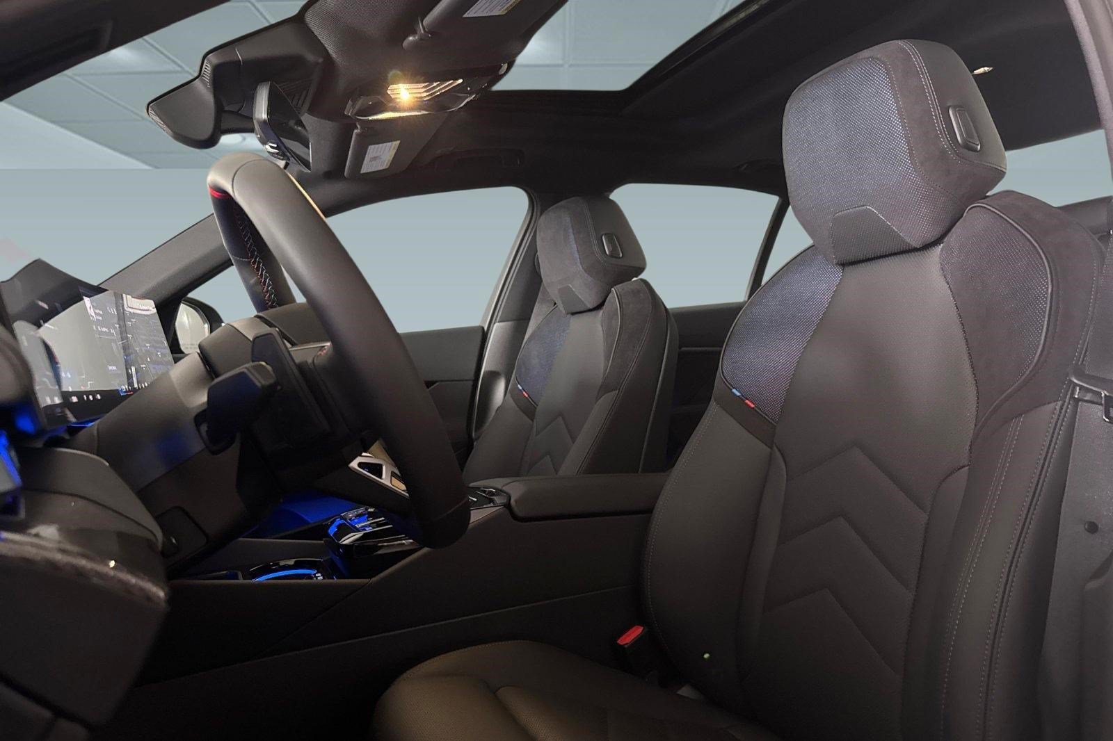 New 2026 BMW i5 M60 AWD/4WD image 22