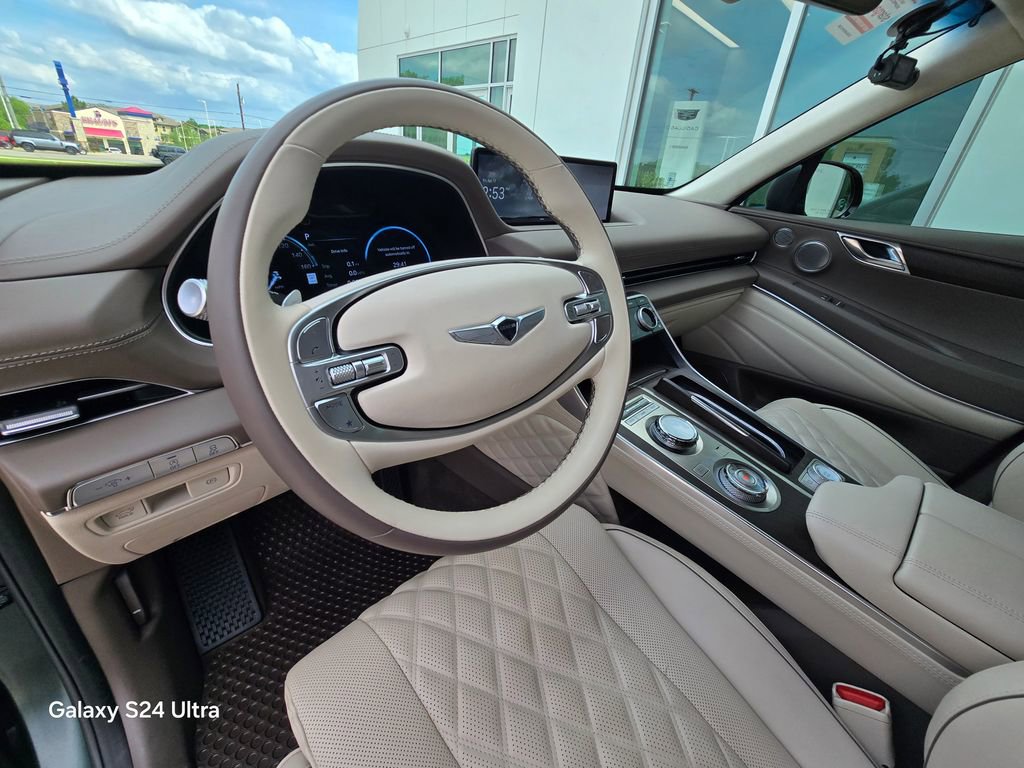 Used 2024 Genesis GV80 3.5T Prestige Signature AWD/4WD image 11