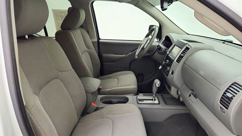 Used 2019 Nissan Frontier SV w/ Value Truck Package RWD image 23