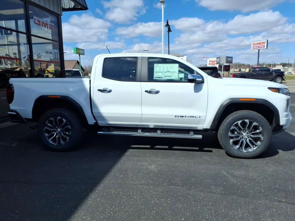 New 2026 GMC Canyon Denali image 2