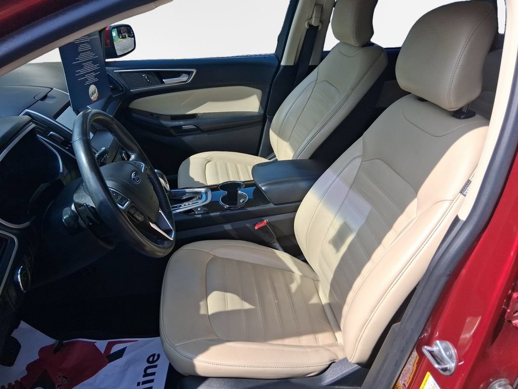 Used 2017 Ford Edge SEL w/ Equipment Group 201A FWD image 12