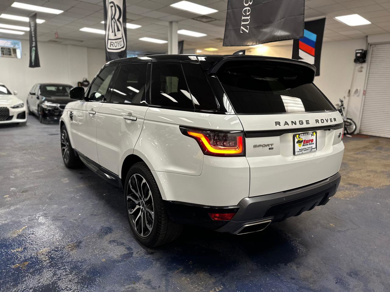 Used 2021 Land Rover Range Rover Sport HSE Silver Edition AWD/4WD image 9