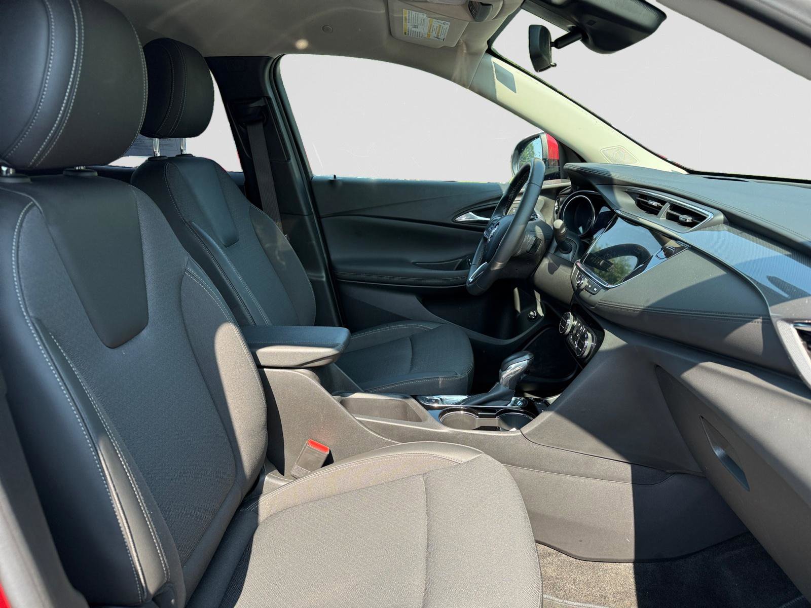 Used 2023 Buick Encore GX Select w/ Sport Touring Package image 15