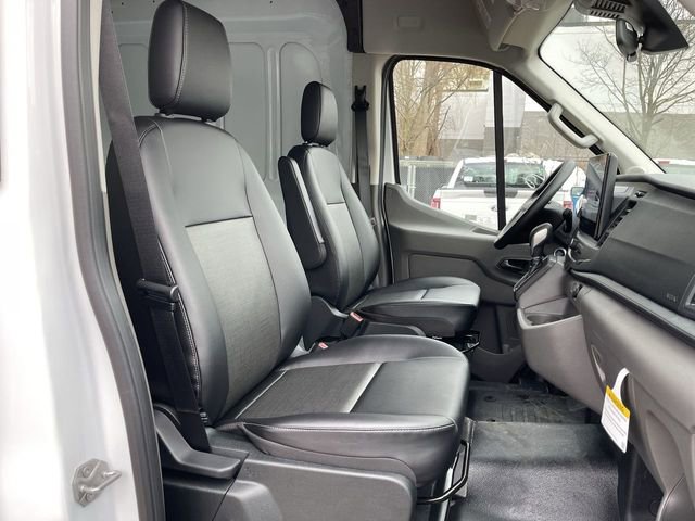 New 2026 Ford Transit 250 148 Medium Roof Extended AWD image 21