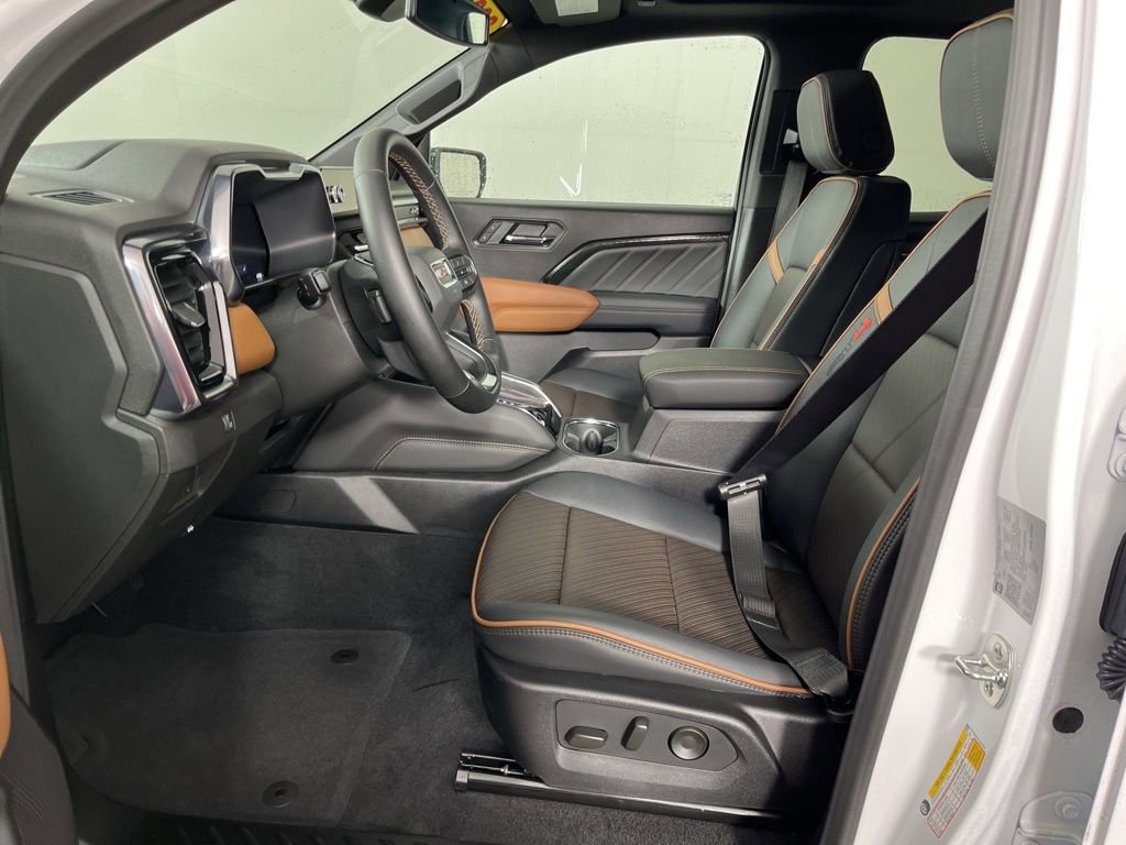 Certified 2026 GMC Canyon AT4 w/ Technology Plus Package AWD/4WD image 20