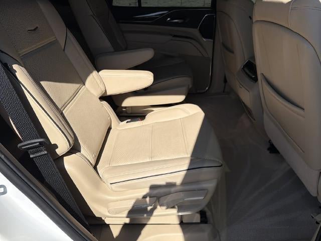 Certified 2023 Cadillac Escalade Premium Luxury RWD image 16