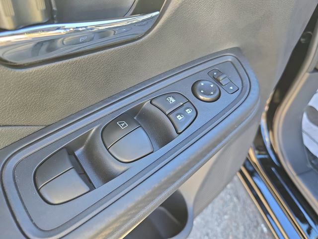 New 2025 Nissan Versa SV w/ Trunk Package image 30