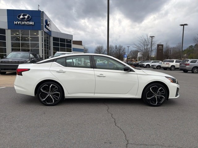 Used 2024 Nissan Altima 2.5 SR image 8