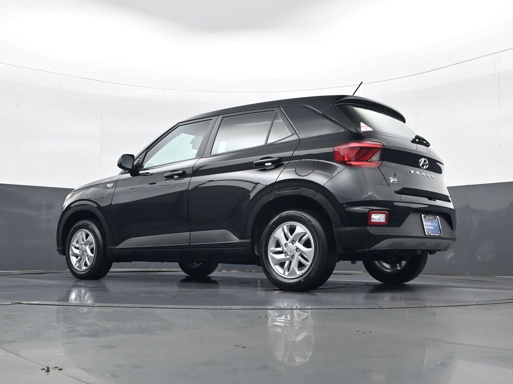 Certified 2026 Hyundai Venue SE image 27