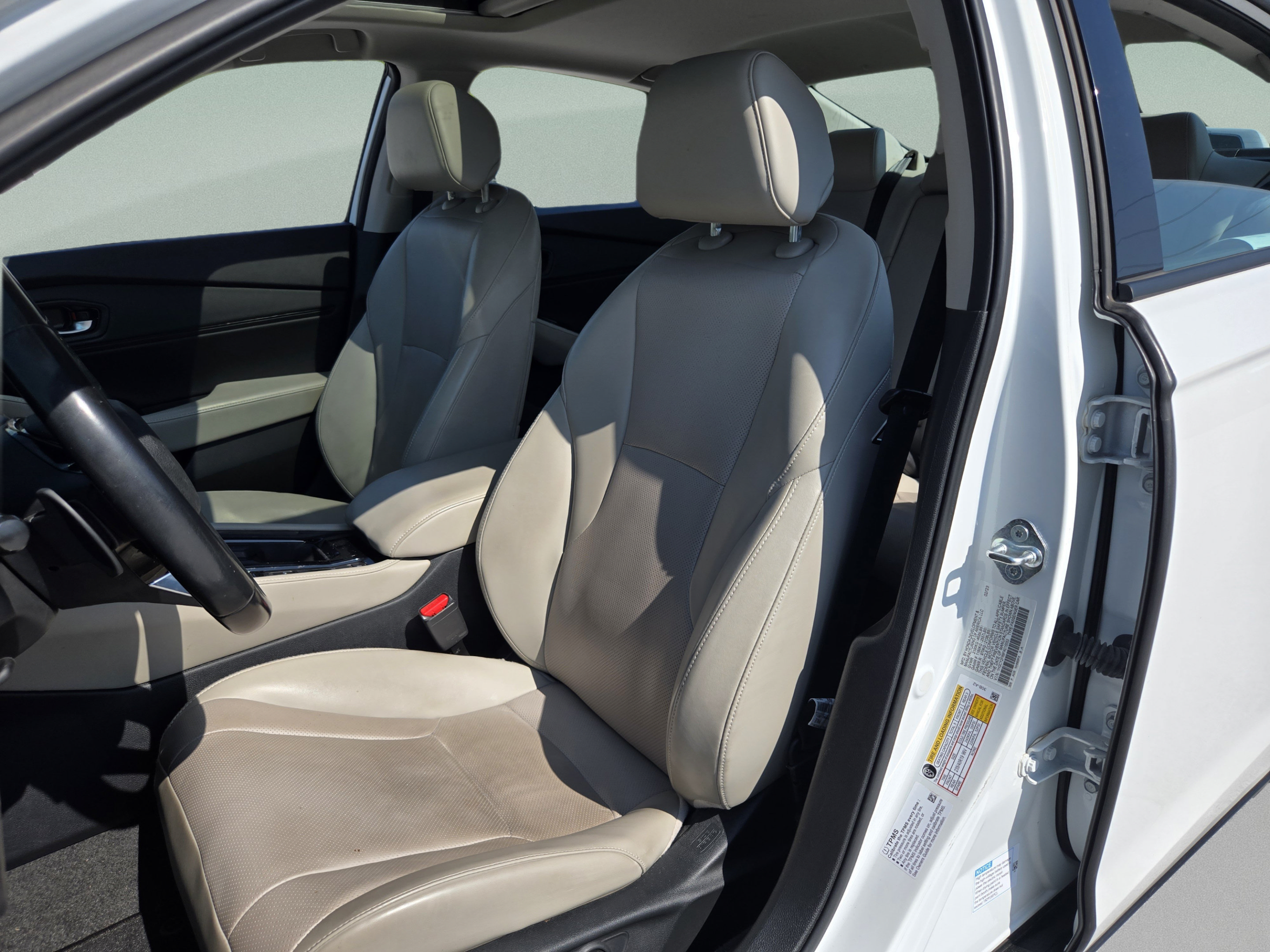 Used 2023 Honda Accord Touring image 12