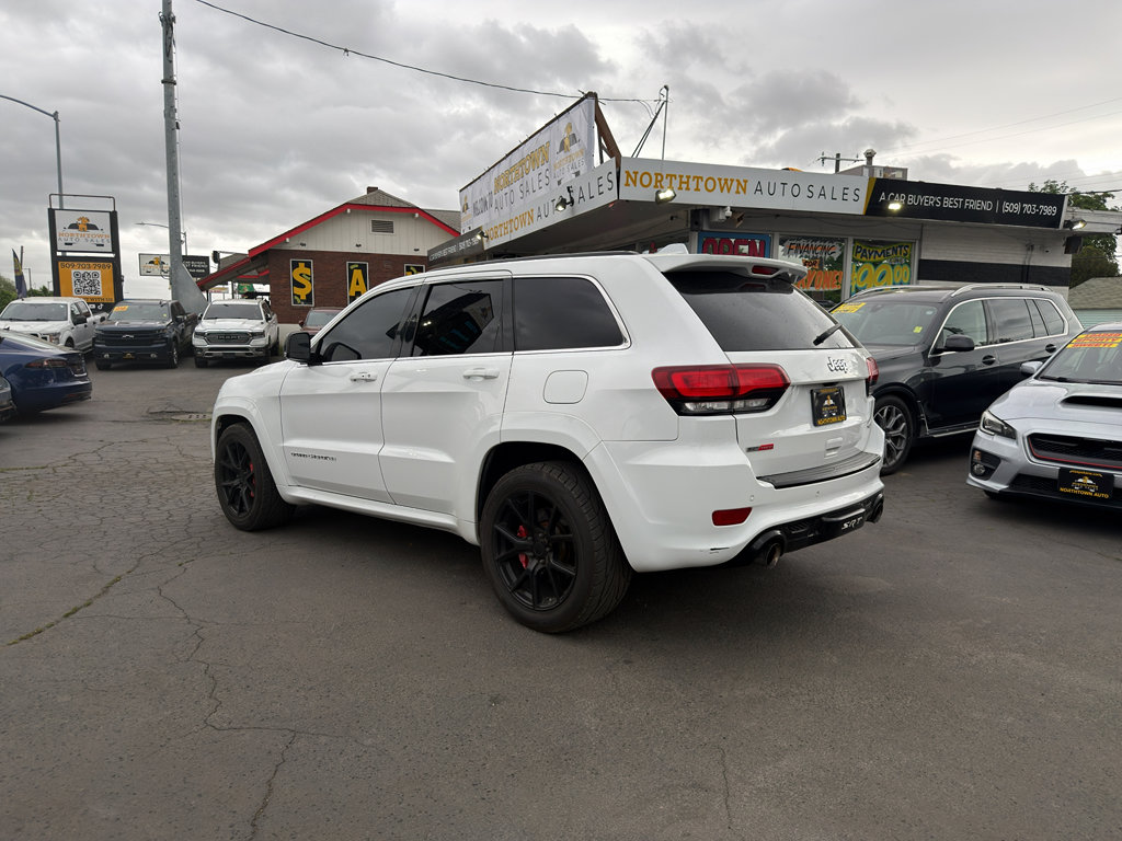 Used 2015 Jeep Grand Cherokee SRT AWD/4WD image 4