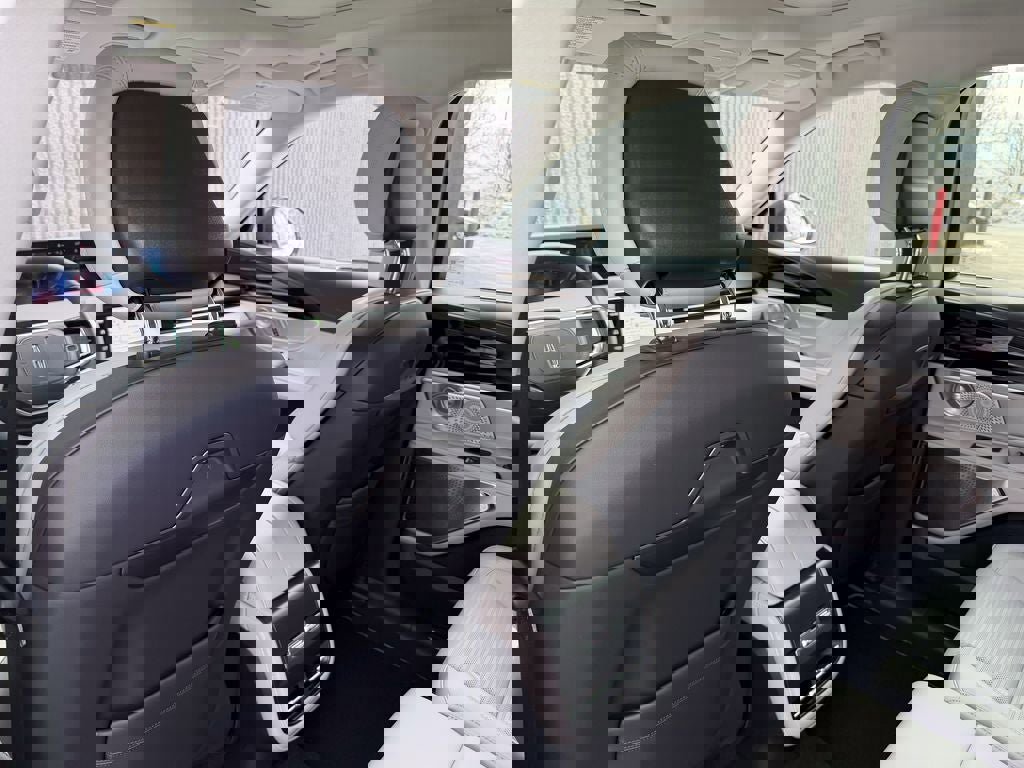 New 2026 Lincoln Nautilus Reserve image 19