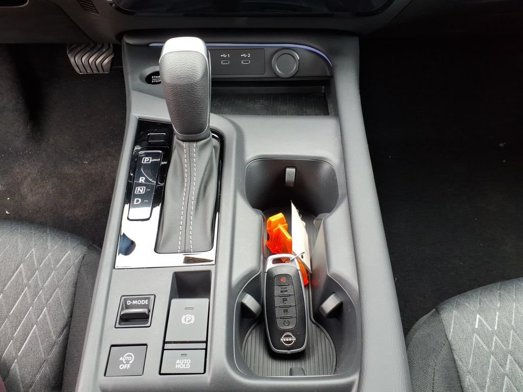New 2026 Nissan Sentra SV w/ SV Convenience Package FWD image 22