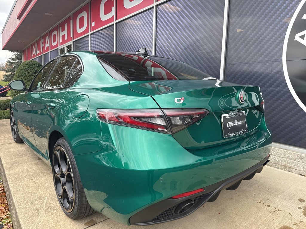 New 2025 Alfa Romeo Giulia AWD w/ Driving Assist Package image 8