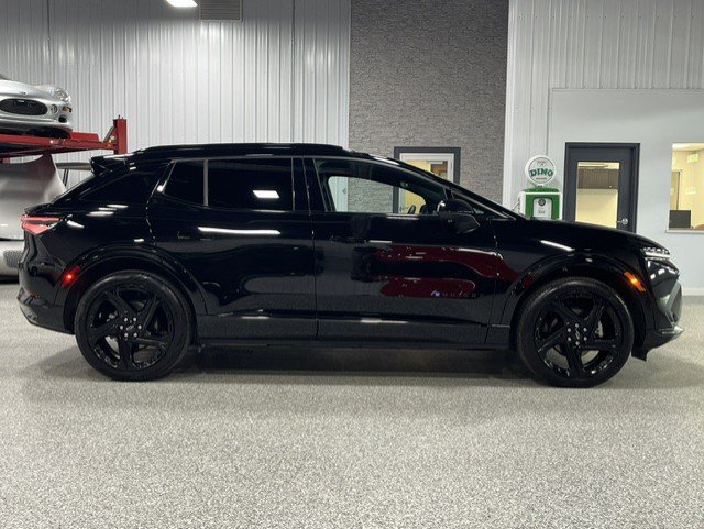 Certified 2026 Chevrolet Equinox EV RS w/ Convenience Package II AWD/4WD image 5