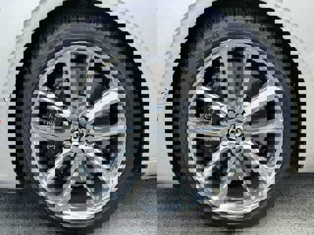 Used 2022 Bentley Continental GT image 27