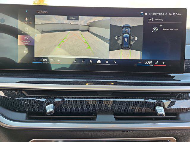 Certified 2024 BMW X7 xDrive40i w/ M Sport Package image 25