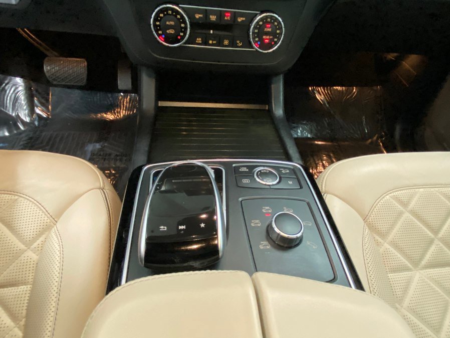 Used 2018 Mercedes-Benz GLS 550 4MATIC image 28