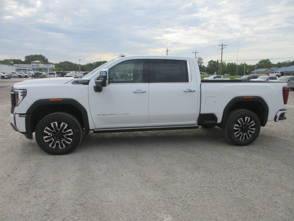 New 2026 GMC Sierra 2500 Denali Ultimate AWD/4WD image 11