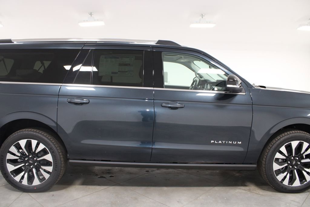 New 2026 Ford Expedition Max Platinum image 10