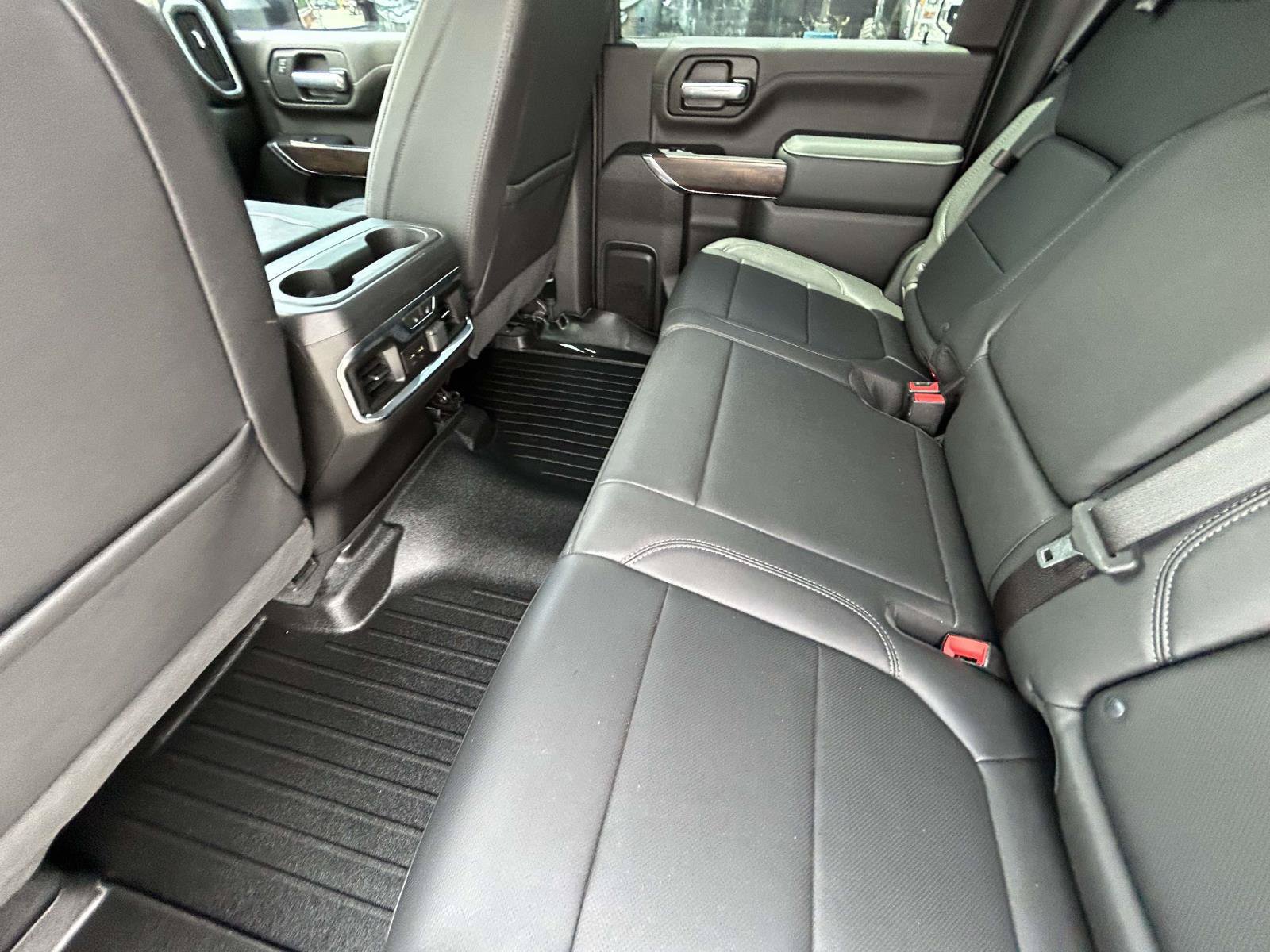 Used 2023 GMC Sierra 2500 SLT w/ SLT Convenience Package AWD/4WD image 11