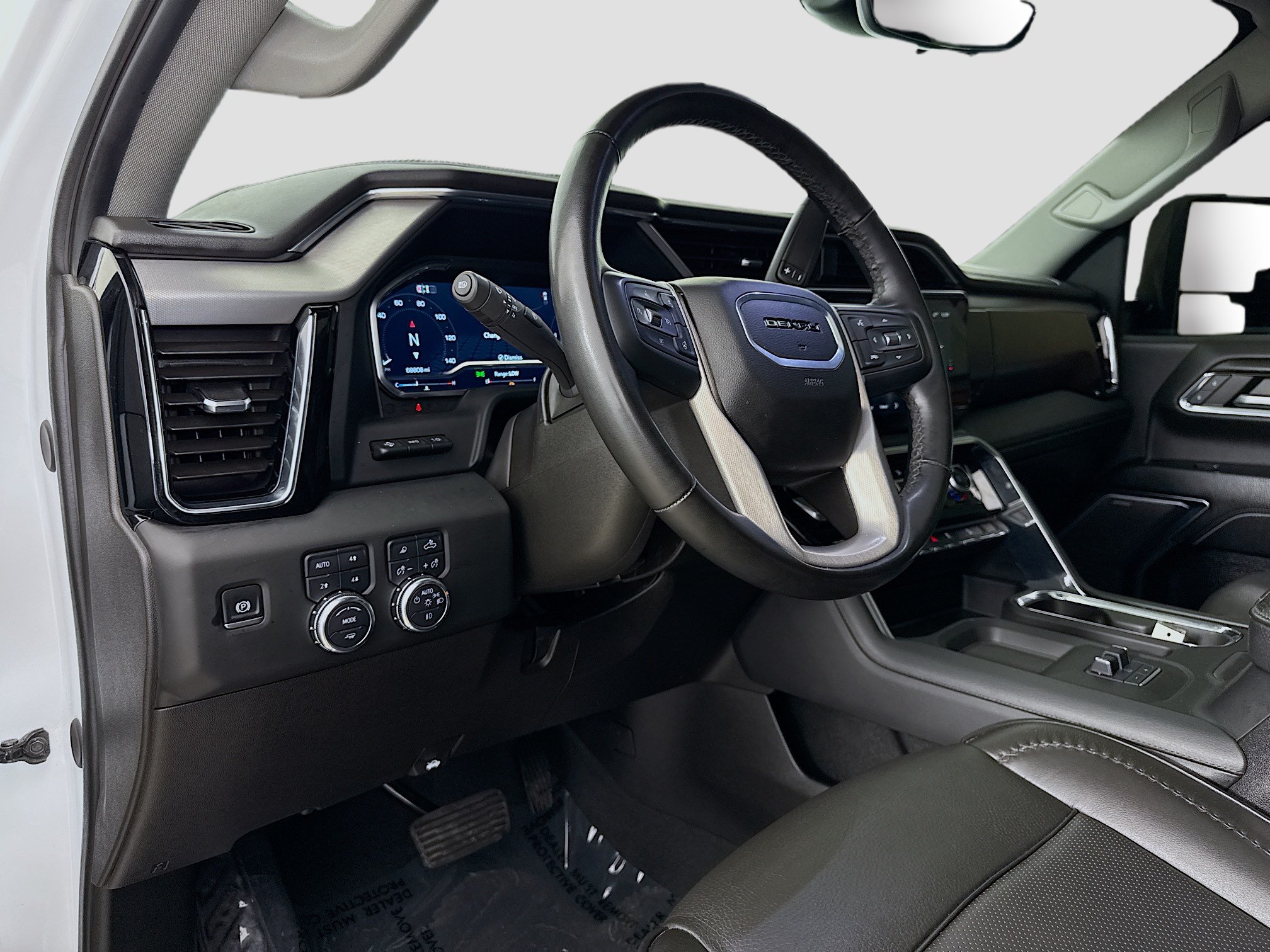Used 2024 GMC Sierra 3500 Denali w/ Denali Reserve Package AWD/4WD image 11