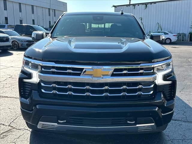 Certified 2023 Chevrolet Silverado 1500 High Country AWD/4WD image 4