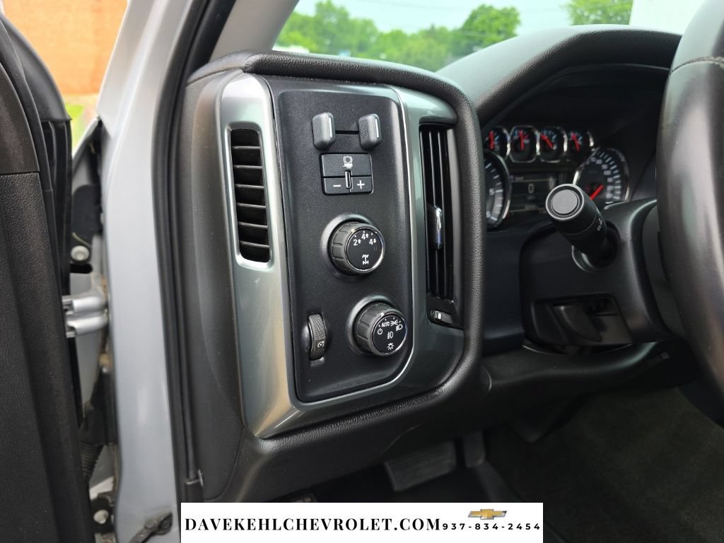 Used 2015 Chevrolet Silverado 2500 LT w/ LT Convenience Package AWD/4WD image 22