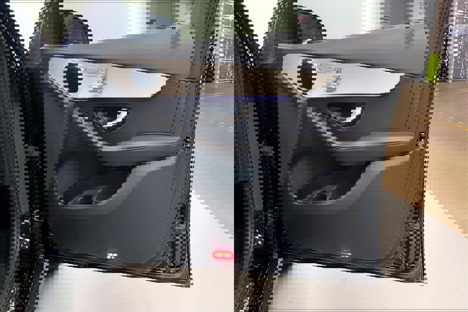 Used 2022 Mercedes-Benz GLC 300 image 9