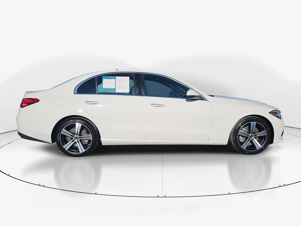 Used 2023 Mercedes-Benz C 300 Sedan image 3