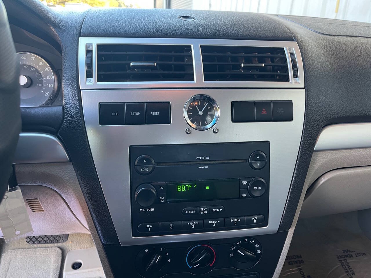 Used 2006 Mercury Milan Premier FWD image 25
