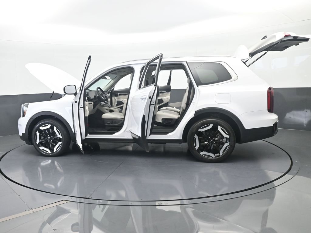 Used 2024 Kia Telluride S w/ S Sunroof Package image 73