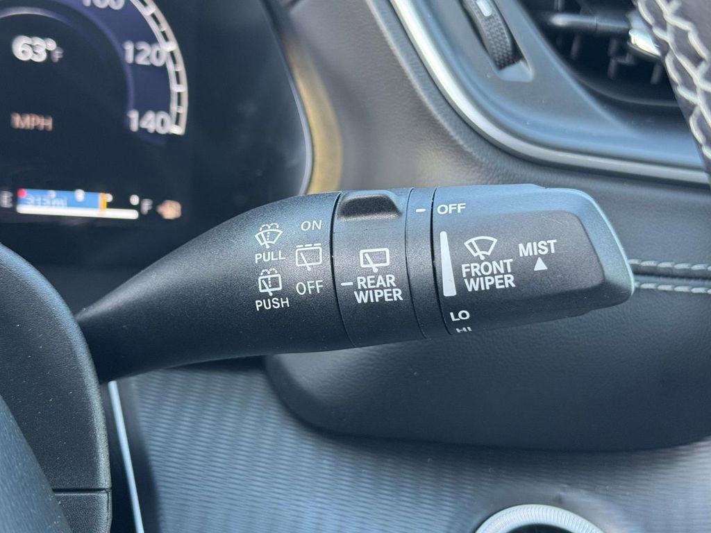 Used 2025 Jeep Grand Cherokee Altitude AWD/4WD image 27