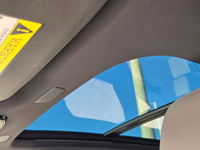 New 2026 Volvo XC60 B5 Plus w/ Protection Package Premier AWD/4WD image 24