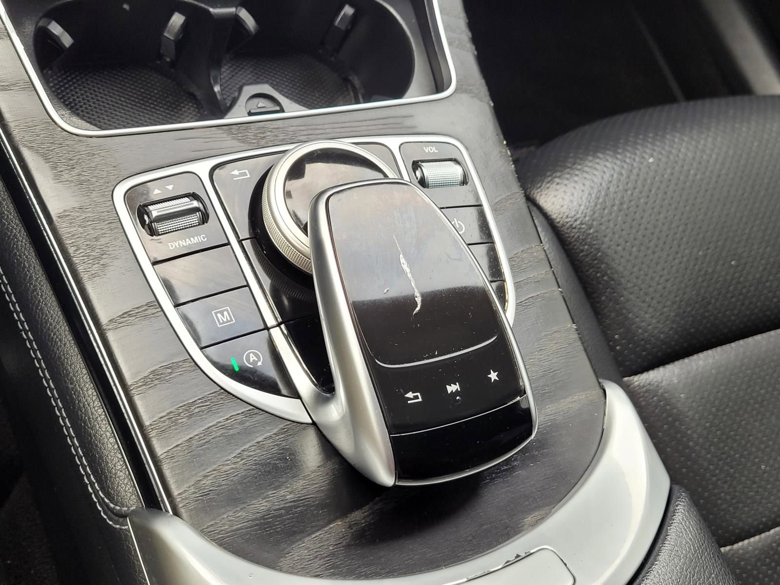 Used 2018 Mercedes-Benz GLC 300 4MATIC image 29