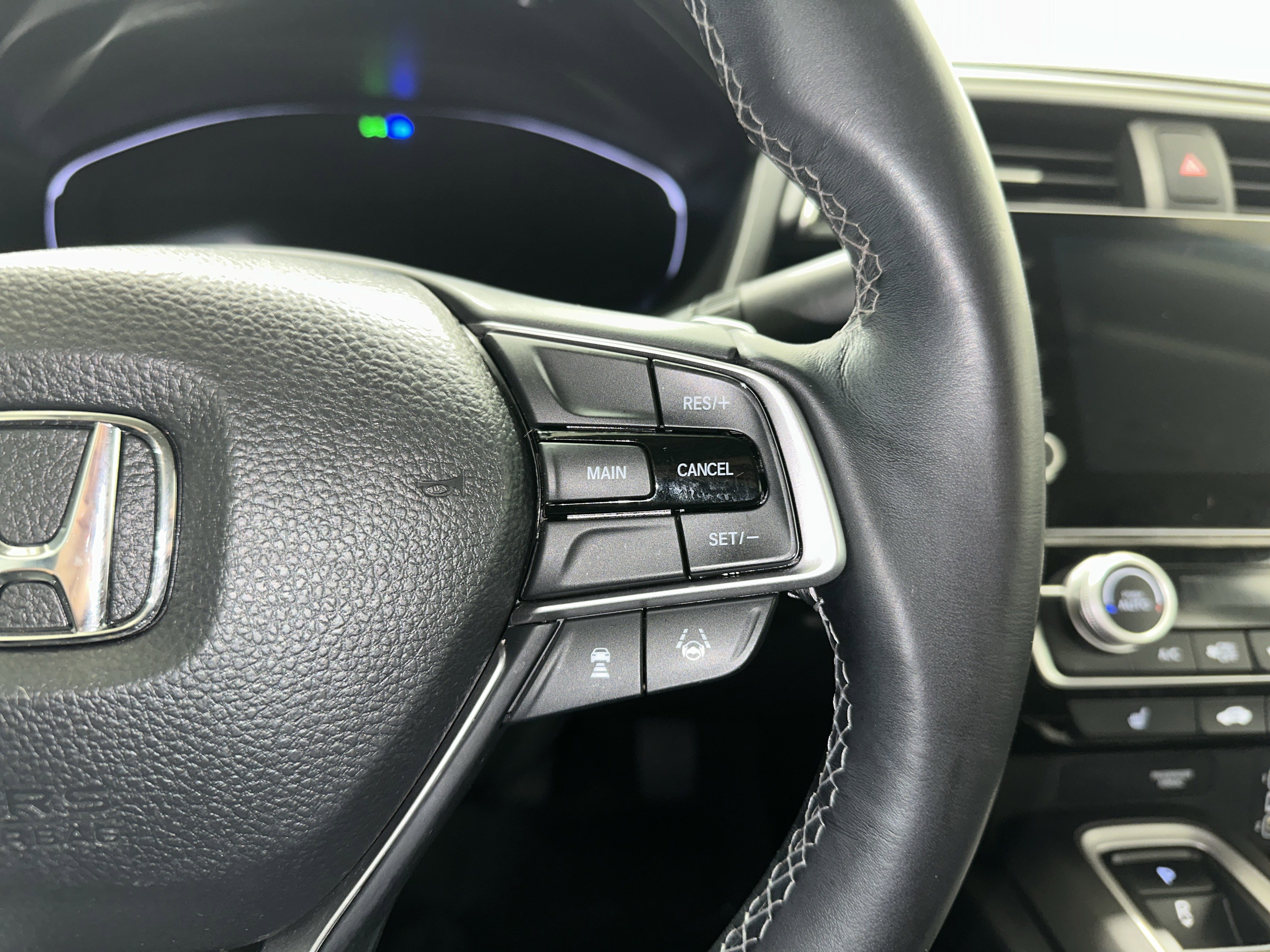 Used 2019 Honda Insight Touring image 20
