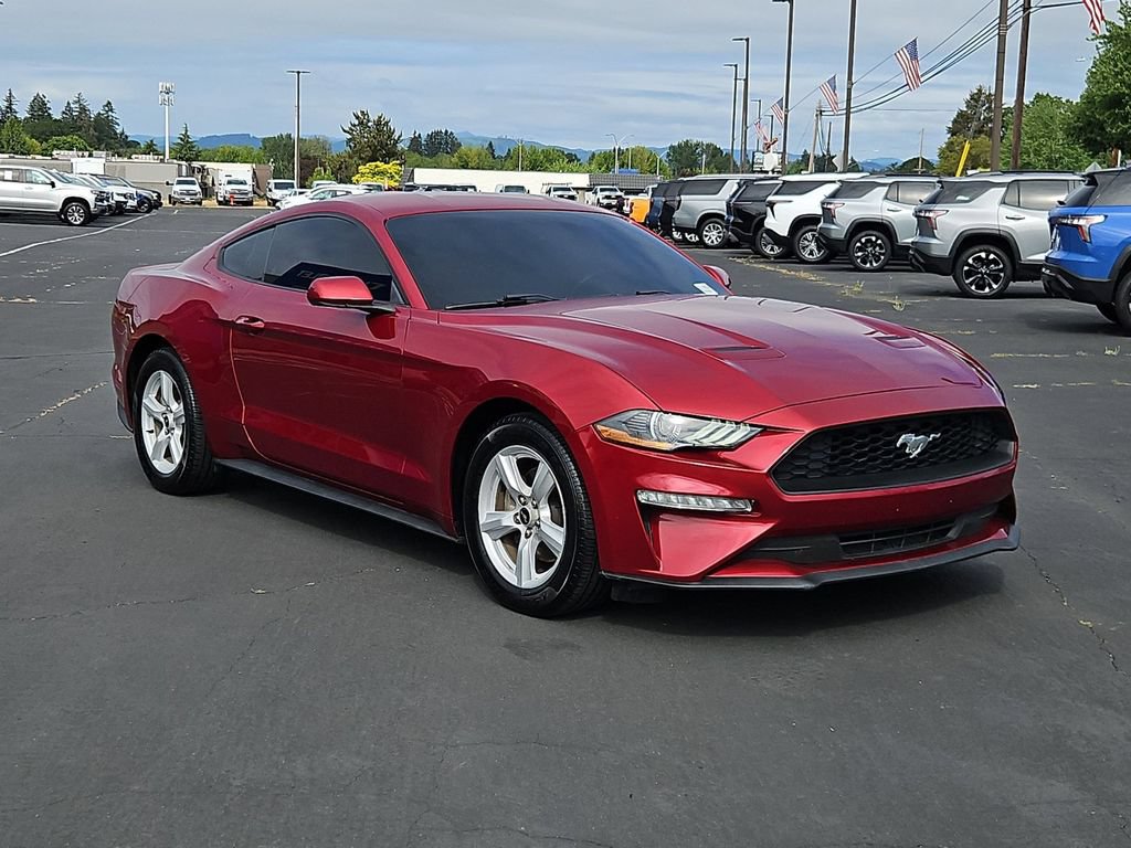Used 2018 Ford Mustang Coupe RWD image 8