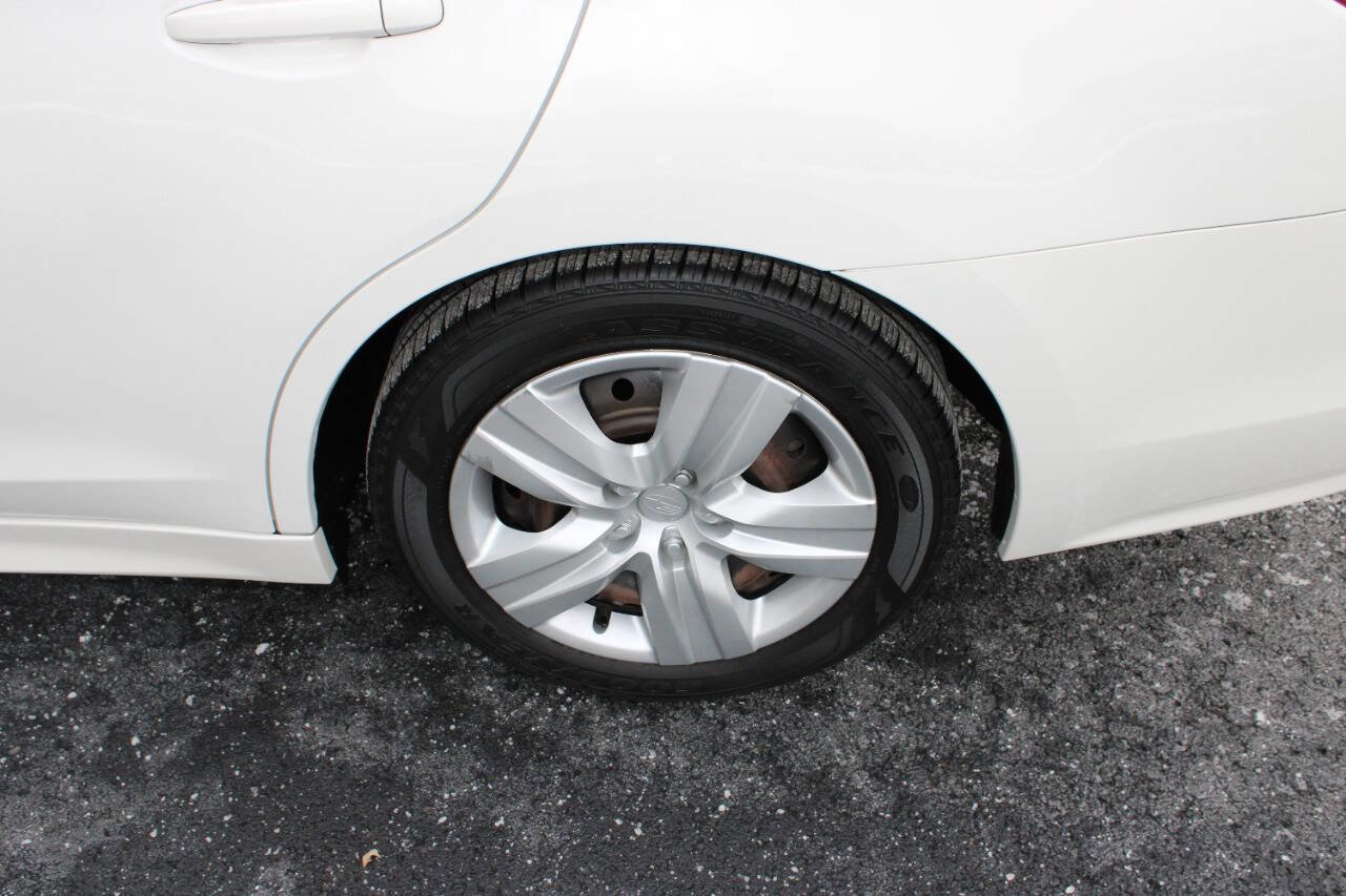 Used 2016 Subaru Legacy 2.5i AWD/4WD image 11