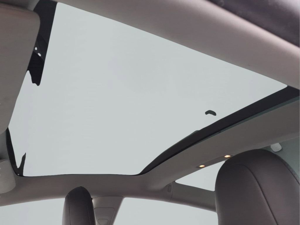 Used 2020 Tesla Model 3 Standard Range Plus image 20