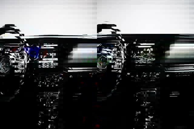 Used 2023 Jeep Wrangler Willys image 12