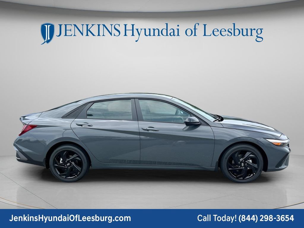 New 2026 Hyundai Elantra Sport FWD image 3
