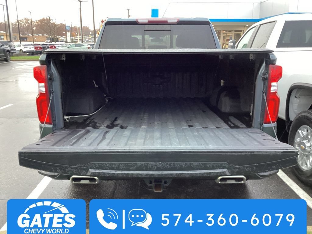 Used 2021 Chevrolet Silverado 1500 RST w/ Convenience Package II image 9