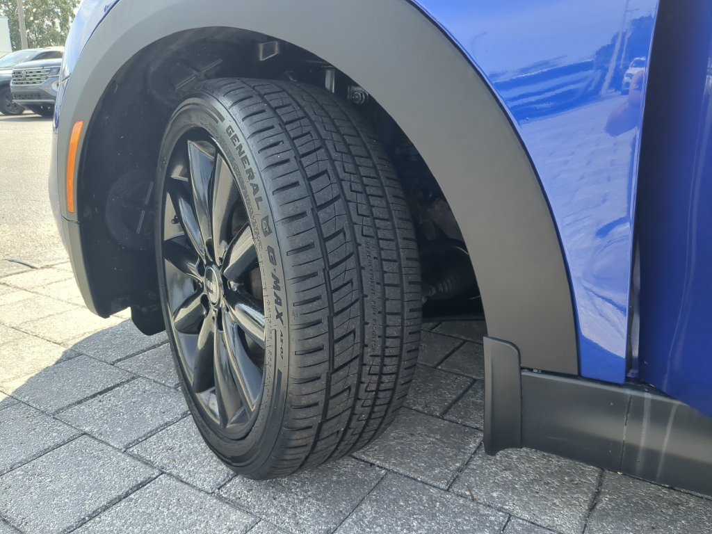 Used 2019 MINI Cooper S w/ Signature Upholstery Package FWD image 36